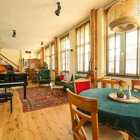 The Music Hall *